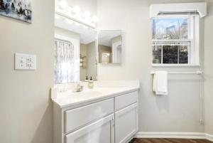 Sugar Mountain Slopesider Oasis