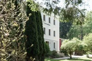 Willa Bywaj Zdrój - 隆代克-兹德鲁伊