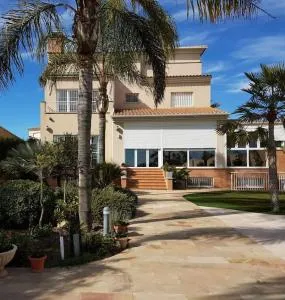 chalet & piscina-jardín-barbacoa - Los Palacios