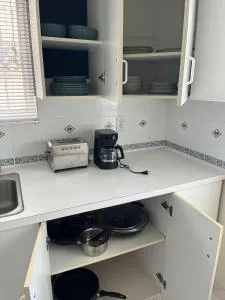 Guest Suite in Surrey - Ленглі