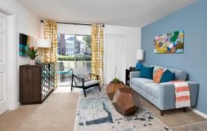 Wyndham 121 Bright, Airy 1br Apt , Parking, Pool - Gloucester