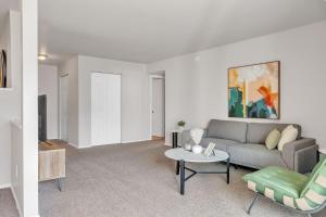 Spacious Retreat I Balcony I Parking I Chateau