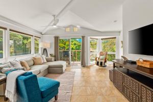 Stunning 3br 3ba Corner Unit Villa of Kamalii, AC, Pool, Hot Tub Unit 23