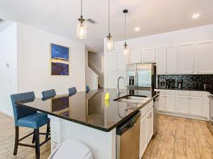 Elegant Villa 12BD-12BA Vacation Haven BV368