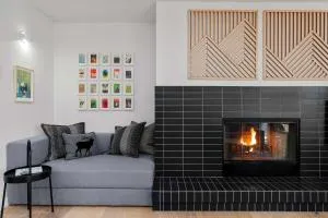 Chic Bend Condo with Fireplace and Forest Views! - Deschutes River Woods