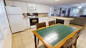 Family Time Lower by Tybee Vacation Rentals