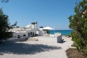 The White Salmon, a dream of architecture 30 steps from the sea - Castrignano del Capo