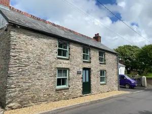 Tregue Cottage - Ubytování bez kategorie ve městě Camelford