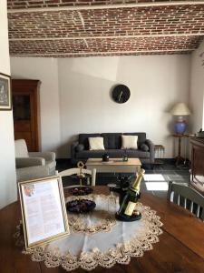Maisons de vacances Charmante maison spacieuse avec jacuzzi privatif : photos des chambres