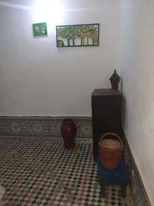 suite 3 people Naima mbarki