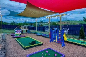 Putt-Putt, Mins to Dollywood+Parkway No Steep Rds, RV Parkin, - Walnut Grove