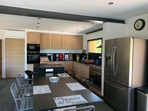 Villas VILLA NIMES BARTHEROES 3 Chambres : photos des chambres