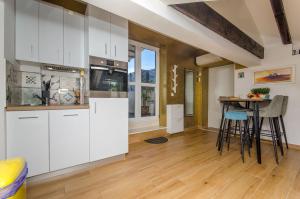 Apartment Jacuzzi Sky