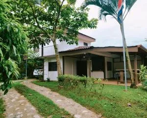 Cabaña Dream House - Atirro