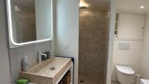 Maisons de vacances MAISON SUR LA PLAGE avec VUE MER PANORAMIQUE : photos des chambres