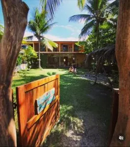 Casa de Hospedagem "Praia e Coqueiros" - Uruçuca