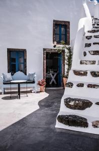 Castellana Cycladic House