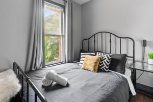 7BR house 19 ppl DT Windsor WD Free Parking