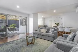 Catch and Relax- 15a Baldwin Street SWR Full Linen Provided - 西南岩