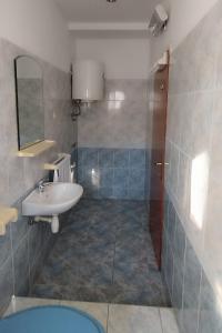 Apartments and rooms with parking space Zadar - 21805