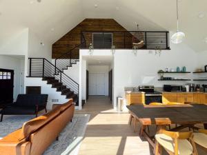 Bryce and Zion, Utah National and State Park Retreat