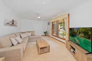 DEJABLU- 8 Cook Drive SWR - No Sheets or Towels Provided - Arakoon