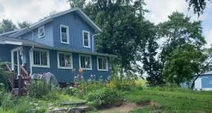 Inn Between the Lakes - Three Rivers