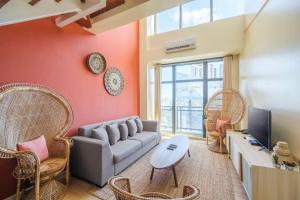 StayHere Penthouse Executive 3BR in Vibrant Makati