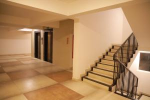 1BHK APPARTMENT @THE CANVAS LOFT