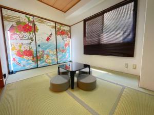 Shinjuku,Ushigome Yanagicho Sta 1min walk , Kabukicho3min