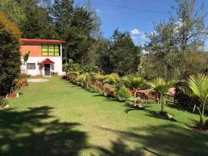 Desconéctate! Casa de campo con vista sensacional !!! - 里奥内格罗 Desconéctate! Casa de campo con vista sensacional !!! - 里奥内格罗