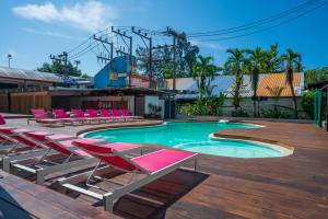 Base Ao Nang Beachfront Party Hostel 18-35 Years Old Only