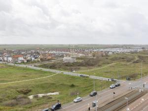 Apartment on the 8th floor with terrace