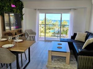 Beautiful apartment in Denia with sea views