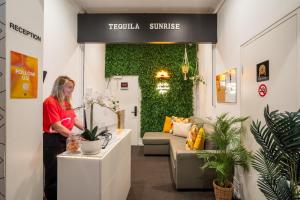 Tequila Sunrise Hostel Sydney