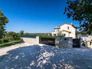 Patricia Comfortable holiday residence 