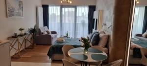 Hanza Tower Blue Bay Studio