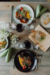 Trakt Forest Hotel Skogssviter