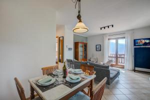 Balcone sul Lago - Happy Rentals