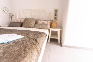 Fresh renovated maisonette close to the beach