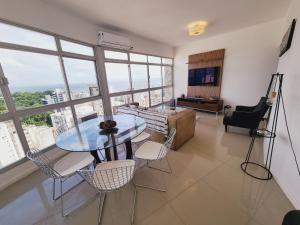 Luxury Surround Sea View Apartment