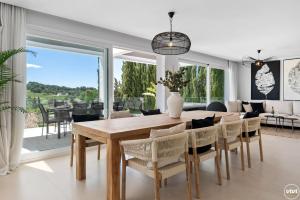 ViVi Homes -Villa Carat Pool, Cinema, Golf & Terrace