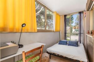 Appartement vue piscine, proche mer