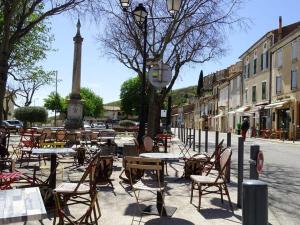 plein coeur de BANON