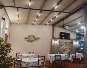 Ενοικιαζόμενα Δωμάτια "Pelion Plaza"