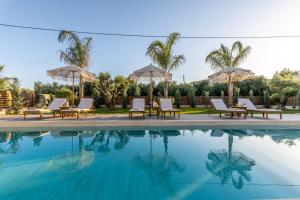 White Stone Villa Hesperia - Poolside Escape Close to Laganas Beach