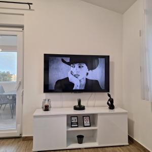 Apartments Elena & Lana