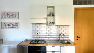 Palme 2 - Marcelli, monolocale al piano terra, Residence Le Palme