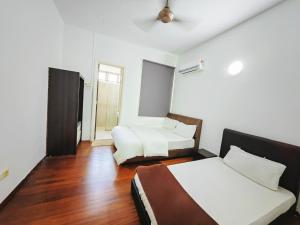 162 Home4Stay Deluxe Big 3story 6Rooms 20pax Wedding USM Arena Bridge