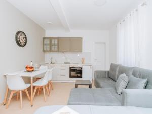 Apartments Milivojevic